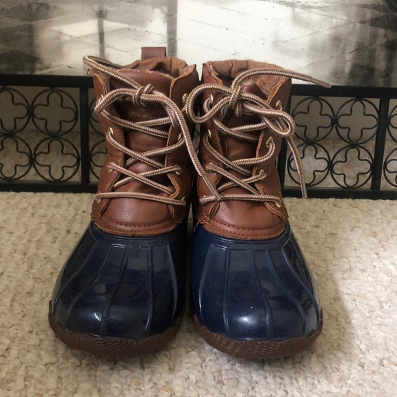 Adrienne Vittadini Girl’s duck boots Size 2 - Picture 1 of 12
